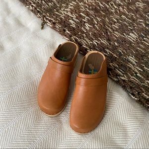 MIA Swedish Clogs
